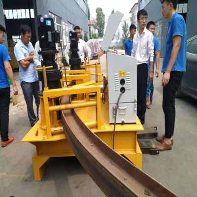 工程廠房建設(shè)中400h型鋼彎彎機訂制在忻州與通遼的應(yīng)用